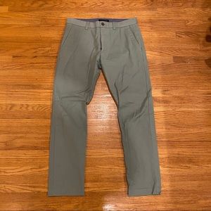 Men’s Gray Skinny Chinos - Banana Republic